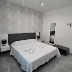 Quarto em Acomodações Particulares Admirable Trapani